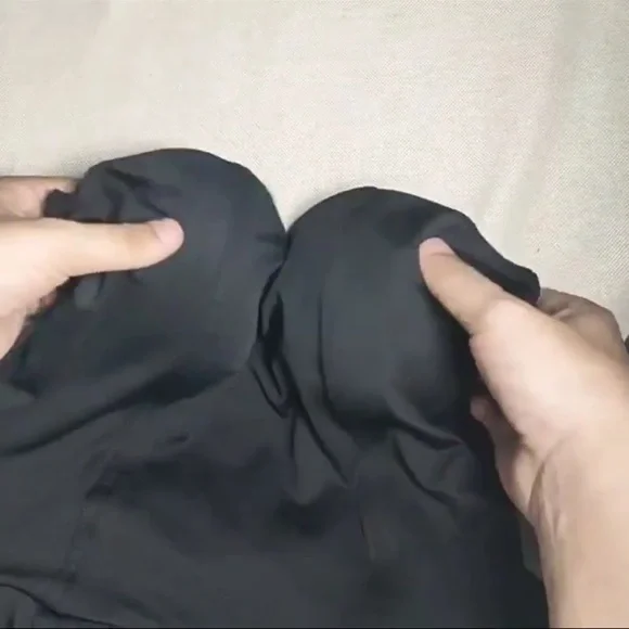 Elegant Black and White Strapless Dress - Picture 6 of 10